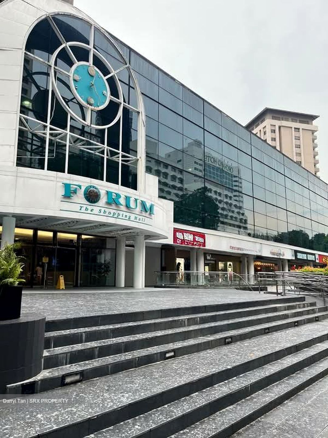 Forum The Shopping Mall (D9), Office #566800441